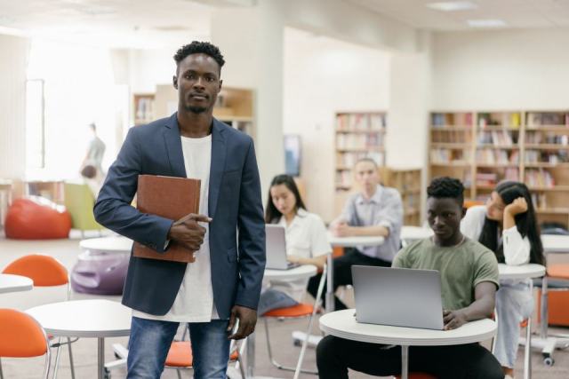 Parcoursup arts et culture : constituer un dossier gagnant pour vos formations artistiques Parcoursup arts et culture : constituer un dossier gagnant pour vos formations artistiques