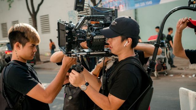 BTS métiers de l'audiovisuel ou école privée, laquelle ouvre vraiment les plateaux ? BTS métiers de l'audiovisuel ou école privée, laquelle ouvre vraiment les plateaux ?
